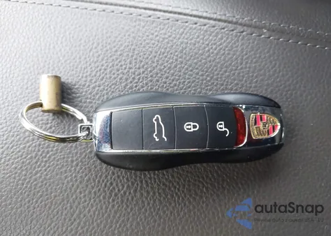 2016 Porsche Cayenne from USA, damaged, VIN WP1AA2A25GKA09495